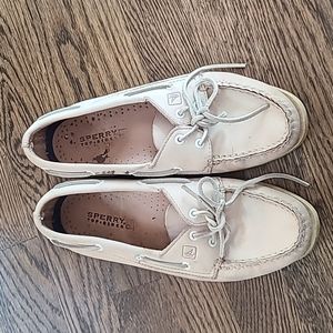Sperry rose boat shoes 7.5